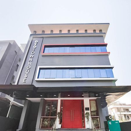 Super Townhouse Lords Inn Regency Mānglia Exterior photo